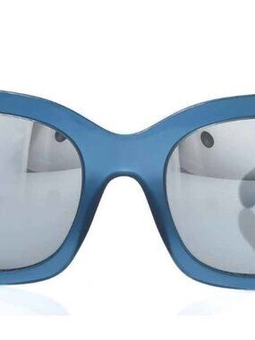 Chanel Oversized Mirrored Sunglasses in Blue with Case